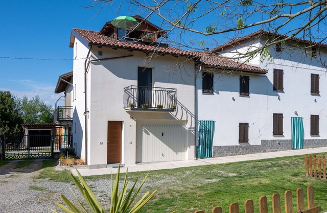 Wunderbares Ferienhaus für 2 Gäste mit Klimaanlage, W-LAN, TV, Terrasse und Parkplatz