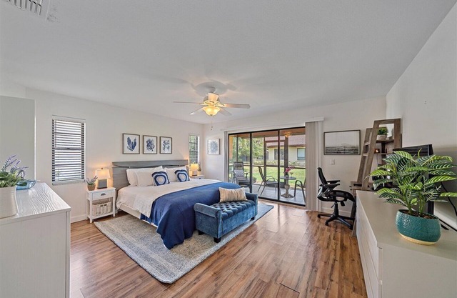 Beautiful Villa in Sarasota Resort-style Community