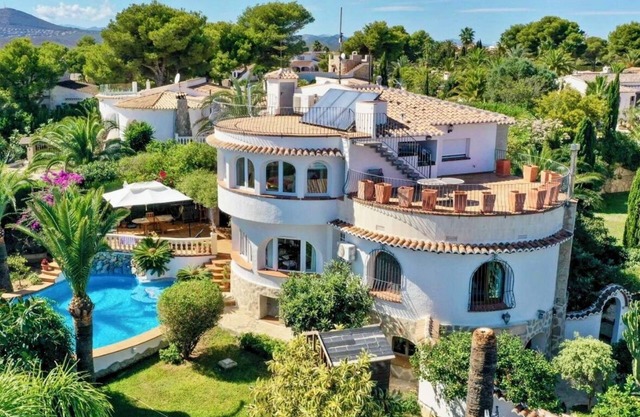 Villa in Cabo de la Nao, Balkon zum Meer, mit spektakulärem Meerblick.
