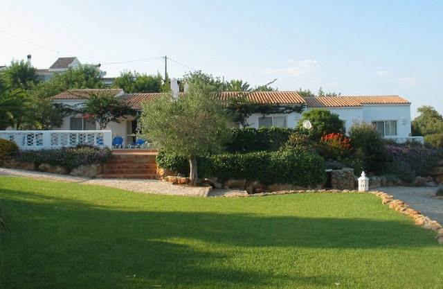 Große Villa mit herrlichem Meerblick und Außenbereich