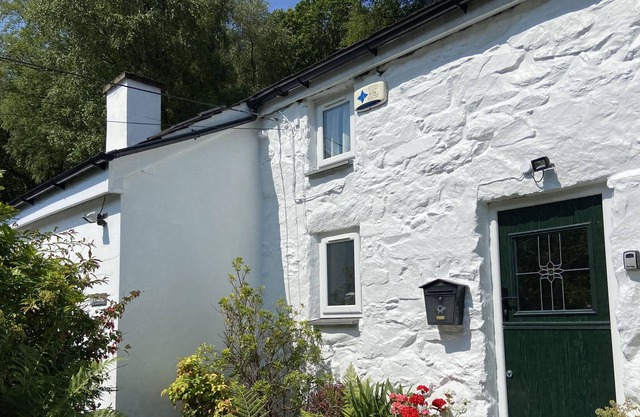 Schönes Wales Snowdonia 200 Jahre altes getrenntes Häuschen