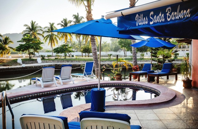 Luxuriöse Deluxe Suite mit Pool im gehobenen Barra