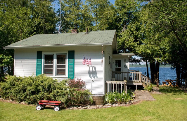 Schönes Ferienhaus an der Green Bay Waterfront