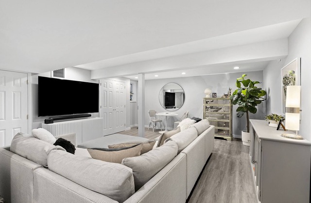 Beautiful Waterfront Condo