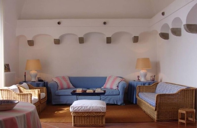 Sorrento: Bauernhaus aus dem 18. Jahrhundert an der Küste