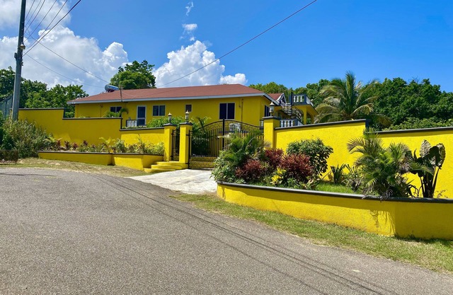 Beautiful Yellowbird Villa – Your Perfect Escape in the Sun!