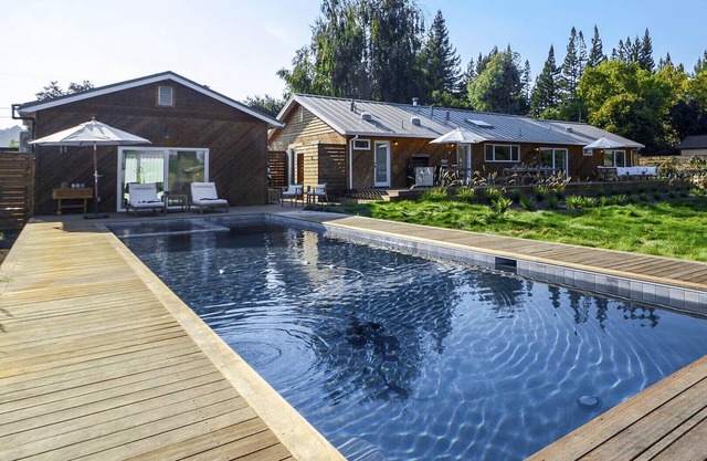 Green Valley Retreat ~ Luxus im Herzen des Sonoma Wine Country! Pool und Whirlpool!