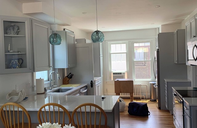 Beautifully home in Newport RI. Five star ratings in all previous rentals.
