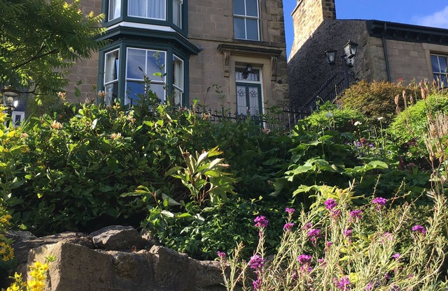 Imposantes viktorianisches Haus im historischen Kurort