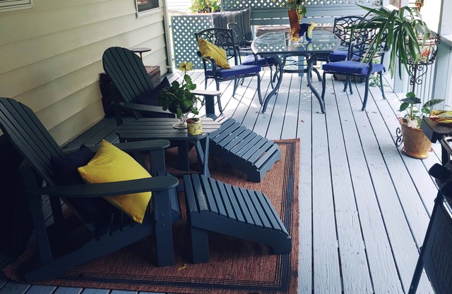 Beautifully remodeled retreat. 3 mins from Letchworth