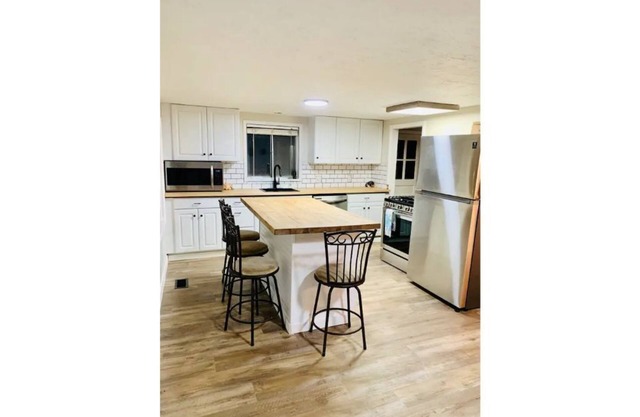 Beautifully Remodeled Home Near the Universities