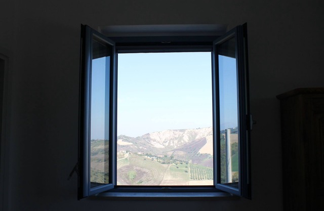 Wunderschön renoviertes Bauernhaus mit privatem Pool, Meer- und Bergblick