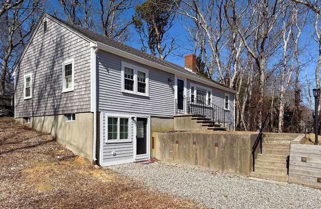 Beautifully renovated home near Scargo Lake with deck, W/D, AC, games, & yard