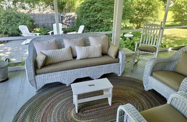 Beautifully restored Cottage on the Green in Dorset, Vermont
