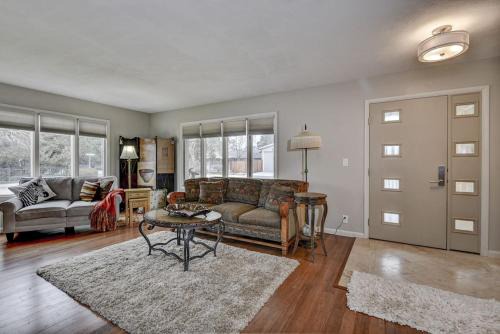 Beautifully updated. Convenient central Boise location