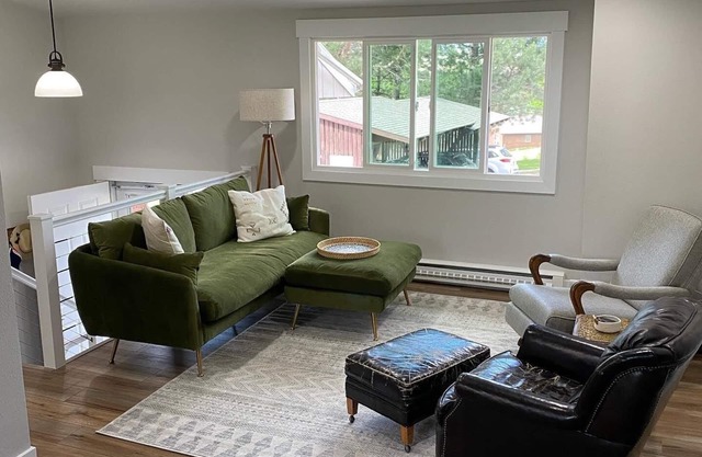 Beautifully updated home in the South Hills