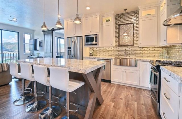 Schön aktualisierte zeitgenössische Deer Valley Condo