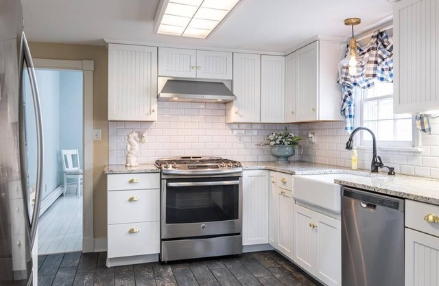 Beautifully updated Victorian Twin