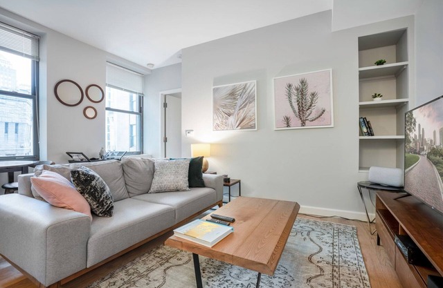 Beauty in Back Bay, 1BR w/ Gym, close to the Common by Blueground