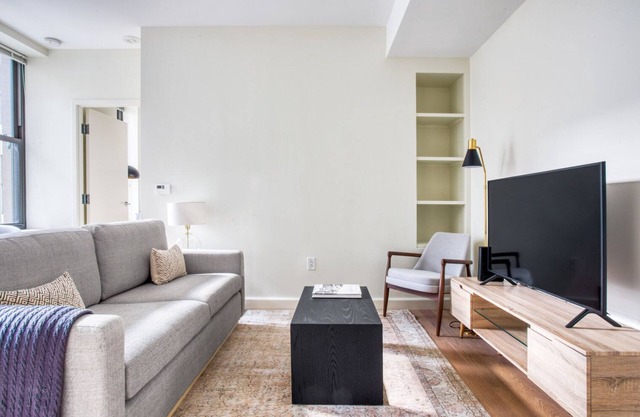 Beauty in Back Bay, 1BR w/ Gym, close to the Common by Blueground