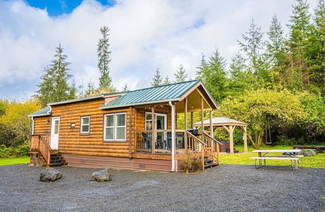 Beaver's Den: Private & Cozy Experience