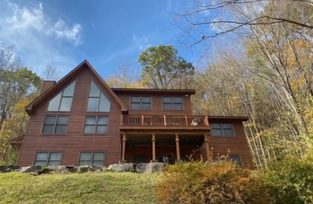 Beaverkill Bridge Moutain House