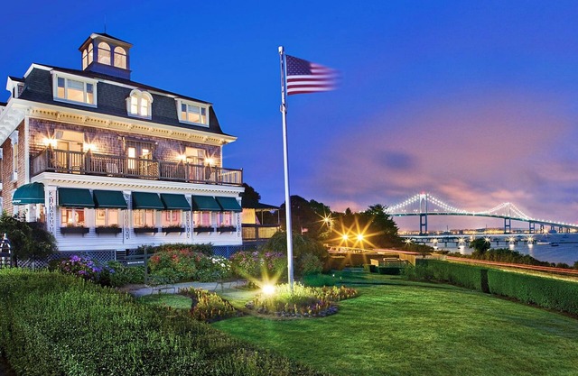 Essen, Spaß und Festivals! Wyndham Bay Voyage Inn