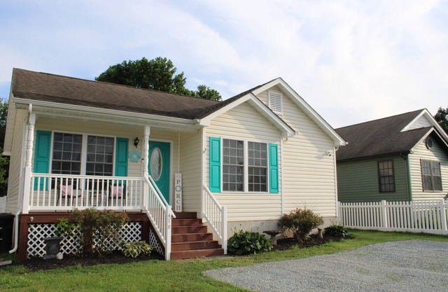 Becky's Cottage
