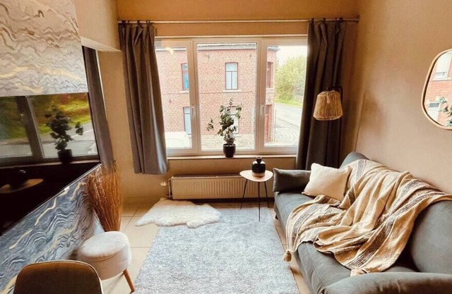Becosy Studio 1 Chambre lit Double et Canapé Conv