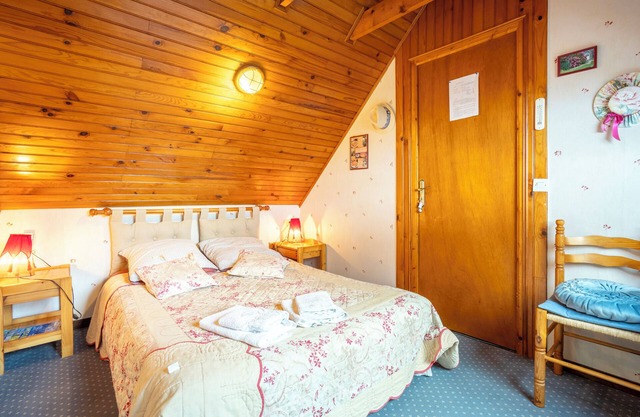 Pension 'Ar Brug' mit Gemeinschaftsterrasse, Gemeinschaftsgarten und Wi-Fi