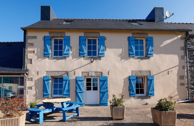 Bed and Breakfast 'Breizh' with Private Terrace, Shared Garden and Wi-Fi