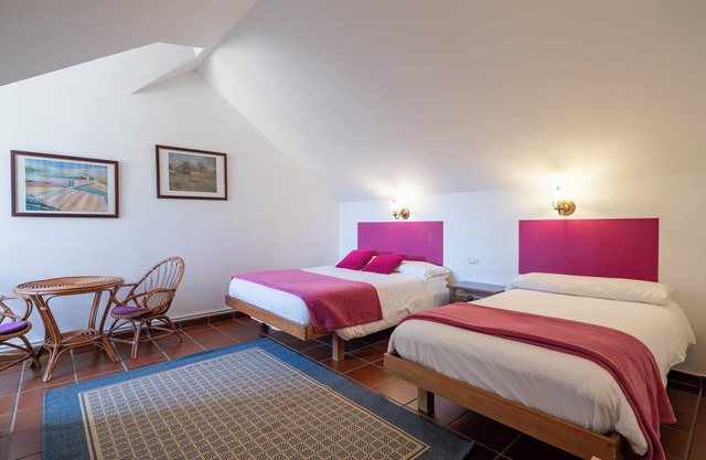 Pension 'Habitación Triple 1' mit Bergblick, Gemeinschaftspool und Wi-Fi