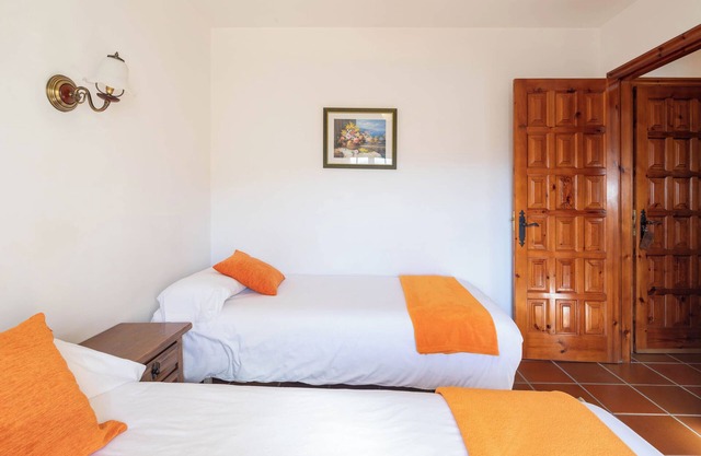 Pension 'Habitación Doble 4' mit Bergblick, Gemeinschaftspool und Wi-Fi