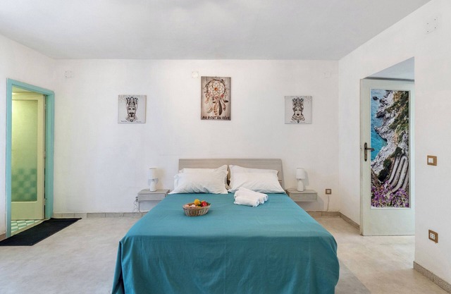 Pension 'Camera Catone In Villa Vista Mare' mit gemeinsamer Terrasse und Wi-Fi