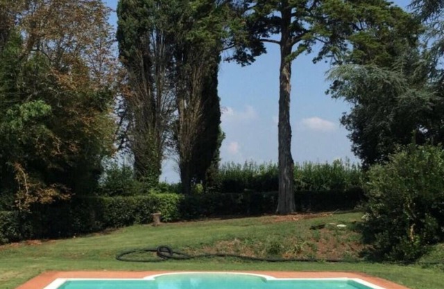 Bed & Breakfast Beautiful room in a Tuscan villa