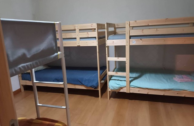 Bett in einem 6-Bett-Schlafsaal, gemischte Nutzung für Männer und Frauen