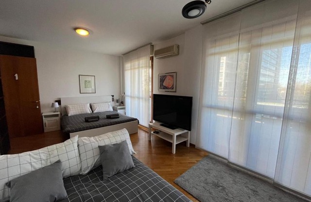 BedandBreakfast Eni Torri Lombarde San Donato BBqueen