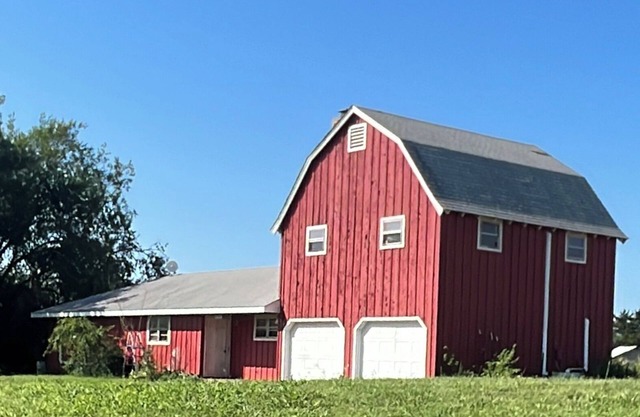 Bedlam Barn apartment! Cozy, cute, Safe! Minutes to OSU, casino, golf! Remodeled