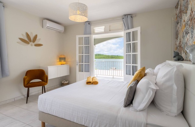 Villa-Deluxe-Ensuite-Meerblick-4 étoiles