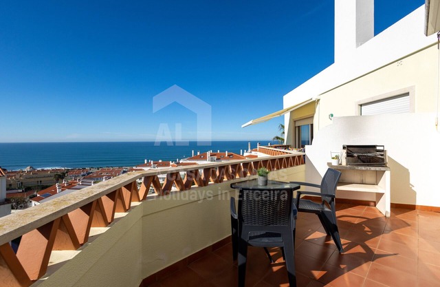 Bela Vista Apartment by ACasaDasCasas