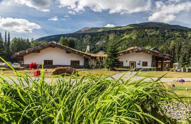 Bell 2 Lodge