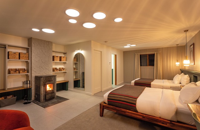 Bell 2 Lodge