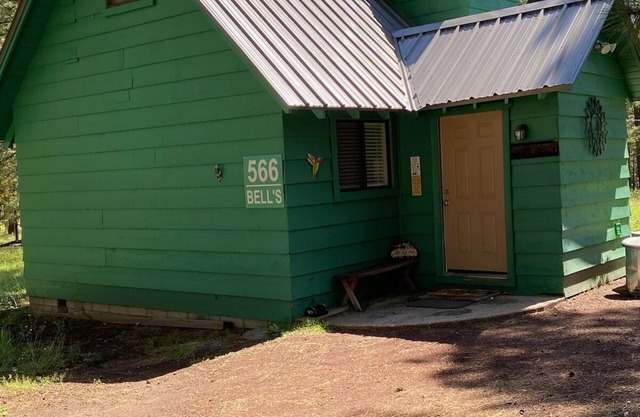 Bell's Greer Hideaway
