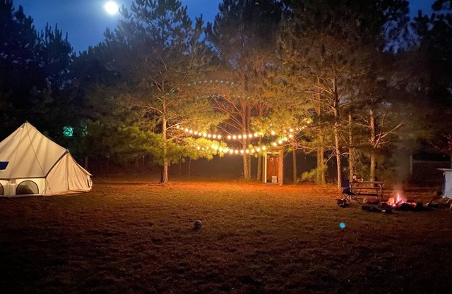 Bell Tent Farm Stay for Animal Lovers w/heat