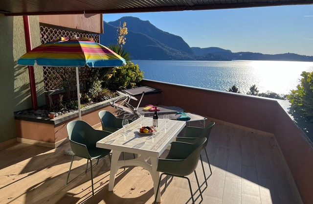 Bella Rosa Apartment in Ghiffa with lake view