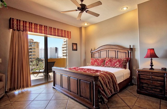 Bella Sirena 303 Perfect Location Total SeaClusion Ocean Front Condo