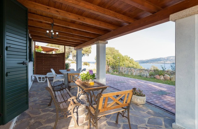 Bellavista Dependance With Sea View, Cugnana, Italy