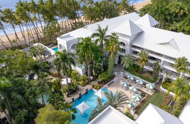 Absolute Beachfront bei Alamanda (41)