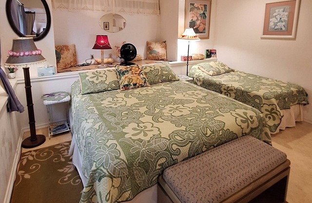 Belle Vue Kona B&B Orchid Suite – Breathtaking Views & Island Comfort