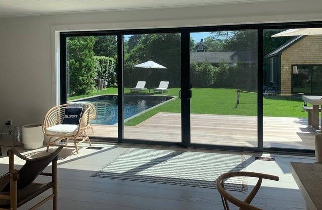 Bellport Village beach house + heated pool and barn / work space